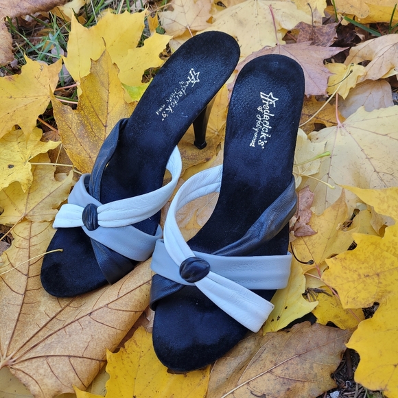 Vintage Frederick's of Hollywood open toe heels 6 - Picture 3 of 9